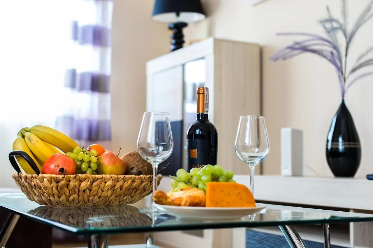 Pcd Aparthotel Wola Warszawa