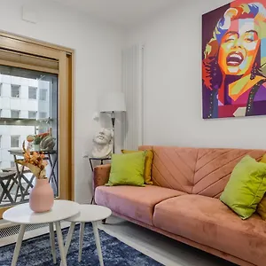 Hotel apartamentowy Lumina Luxury In Mennica