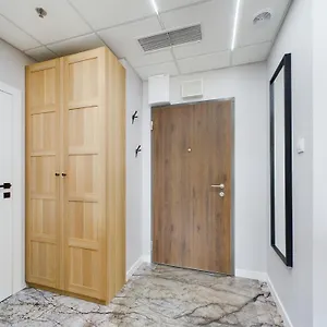 Hotel apartamentowy Exceptional Business By Renters